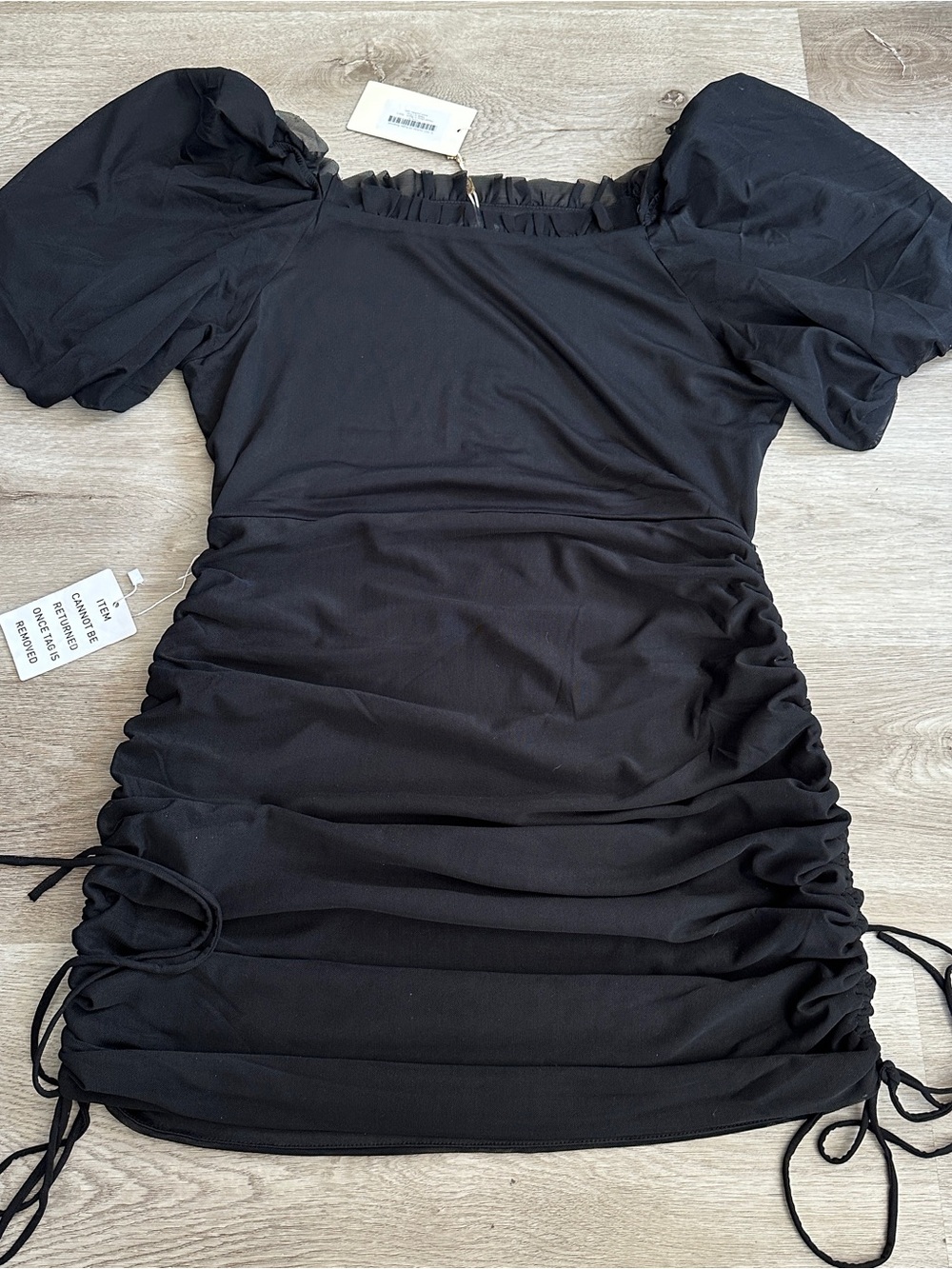 NWT Joyfolie Mia Joy Alyssa Dress Black Ruched Puff Sleeve Mini Size L